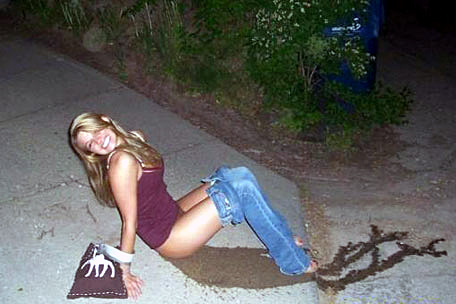 drunk-girl-pee-smile-456a110907.jpeg