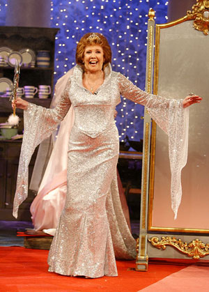 CillaBlackREX_468x654.jpg