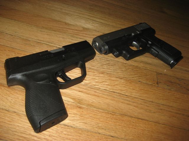 2guns.jpg
