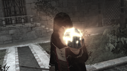 250px-AssassinsCreed_Al_Mualim_holding_the_Piece_of_Eden.png