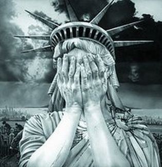 statue-of-liberty-crying315.jpg